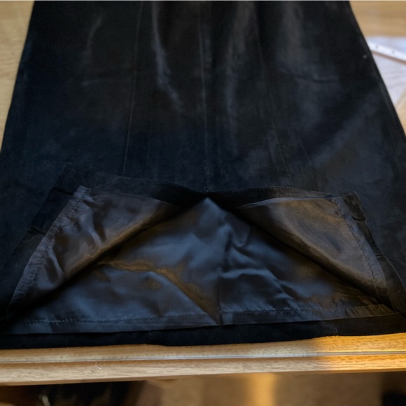 Vintage Danier Black Leather Midi Skirt Sz 12 - Picture 11 of 14